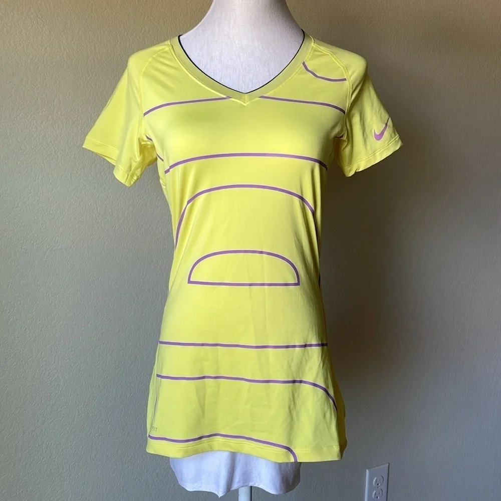 Nike Pro yellow workout top size medium‎
